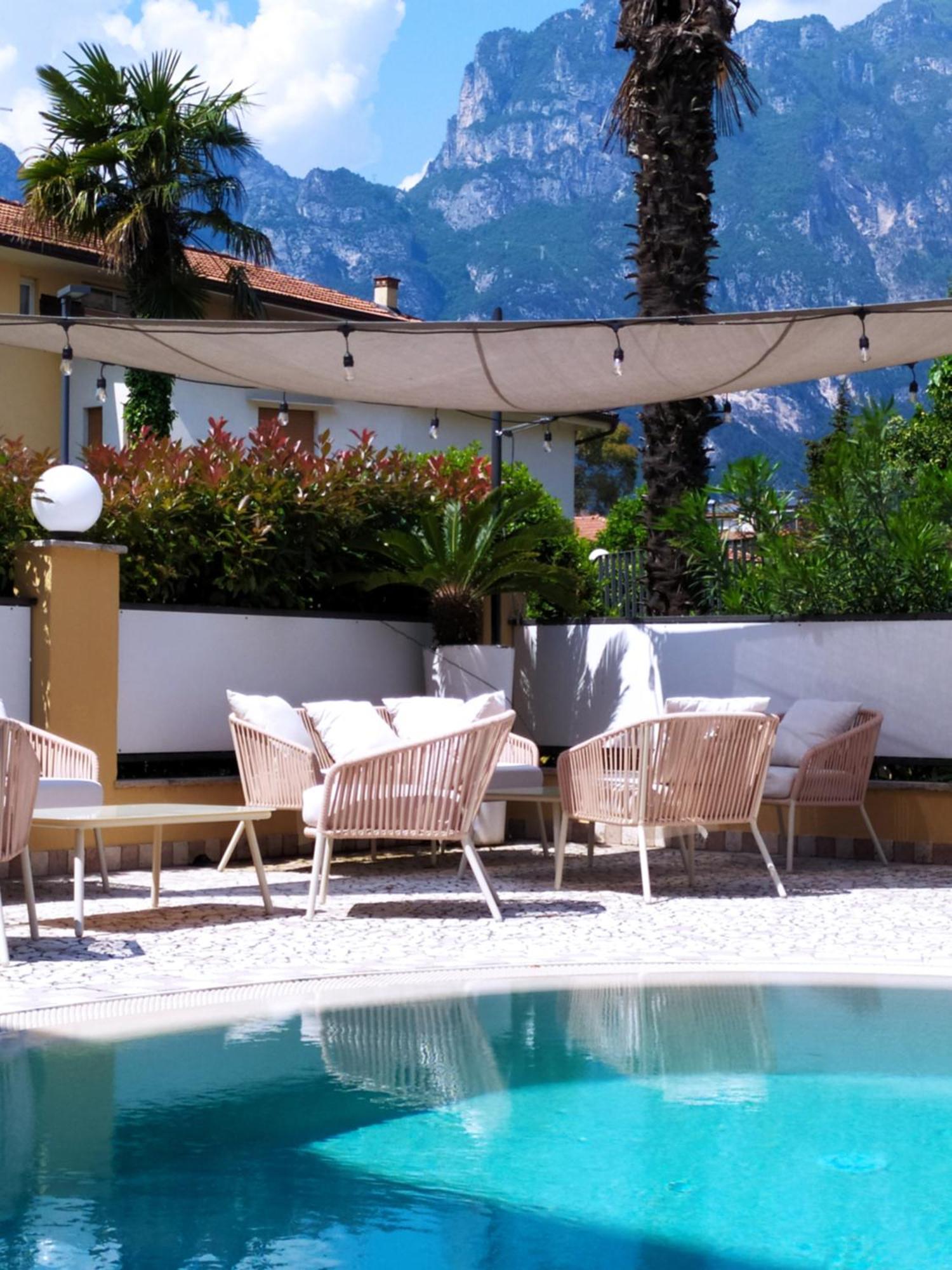 New Garden Hotell Torbole Sul Garda Eksteriør bilde